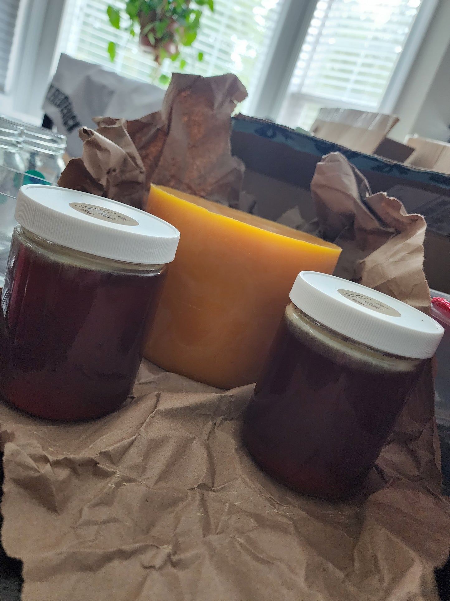 Local Maryland Honey and wax