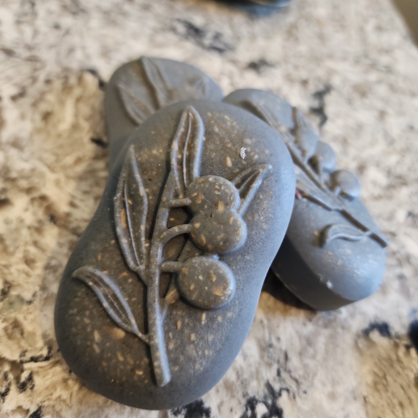 Charcoal & oat facial soap