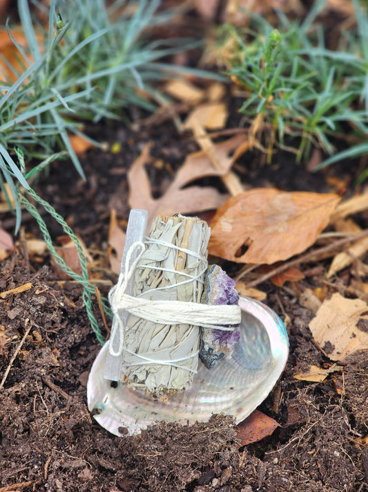 Smudge stick bundle